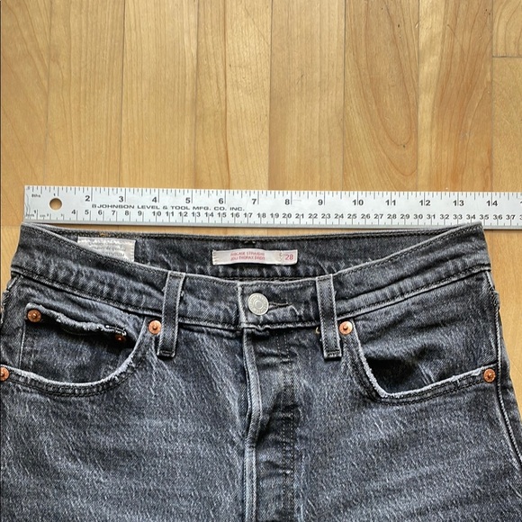 Levi's Ribcage Straight - Picture 8 of 8